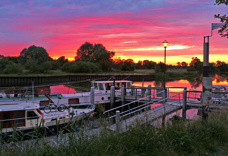 Sonnenuntergang 110615 21.44 Uhr Sonnenuntergang 110615 21.44 Uhr